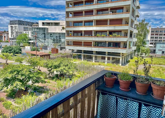 Appartement Ideal En Plein Centre Ville Proche Lac