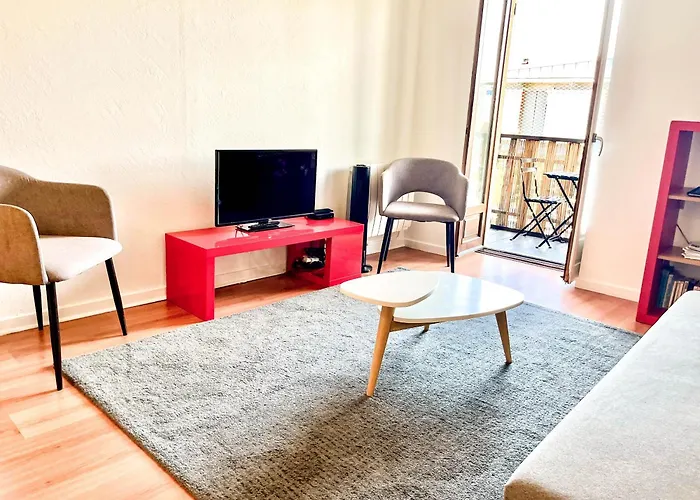 Appartement Ideal En Plein Centre Ville Proche Lac